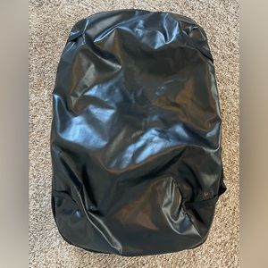 Cotopaxi 42L Allpa Travel Bag - All Black